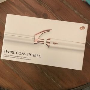 T3 Twirl Convertible NEW IN BOX